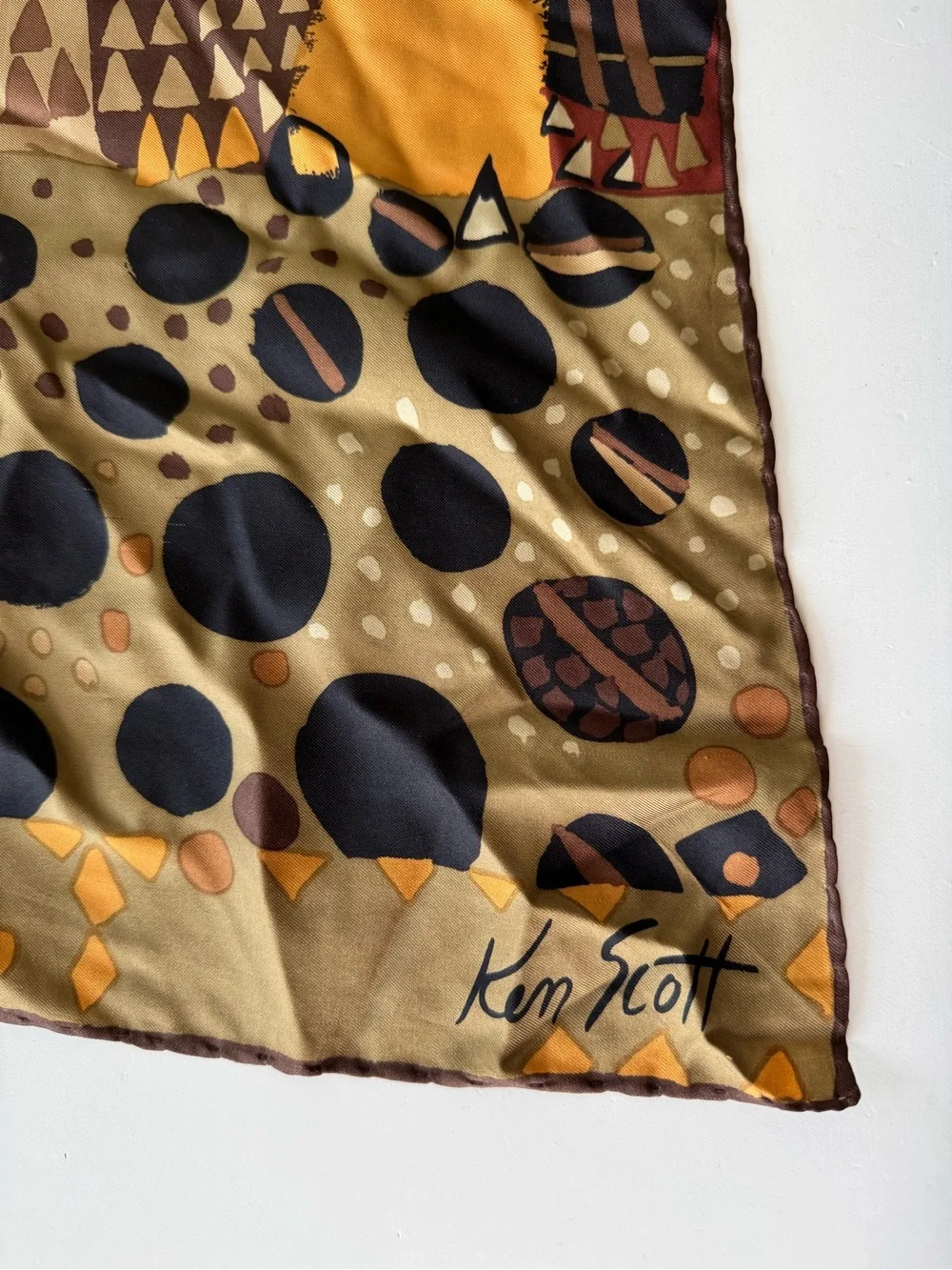 Vintage Ken Scott Made in Italy Multicolor Large Square Silk Scarf Tan Black